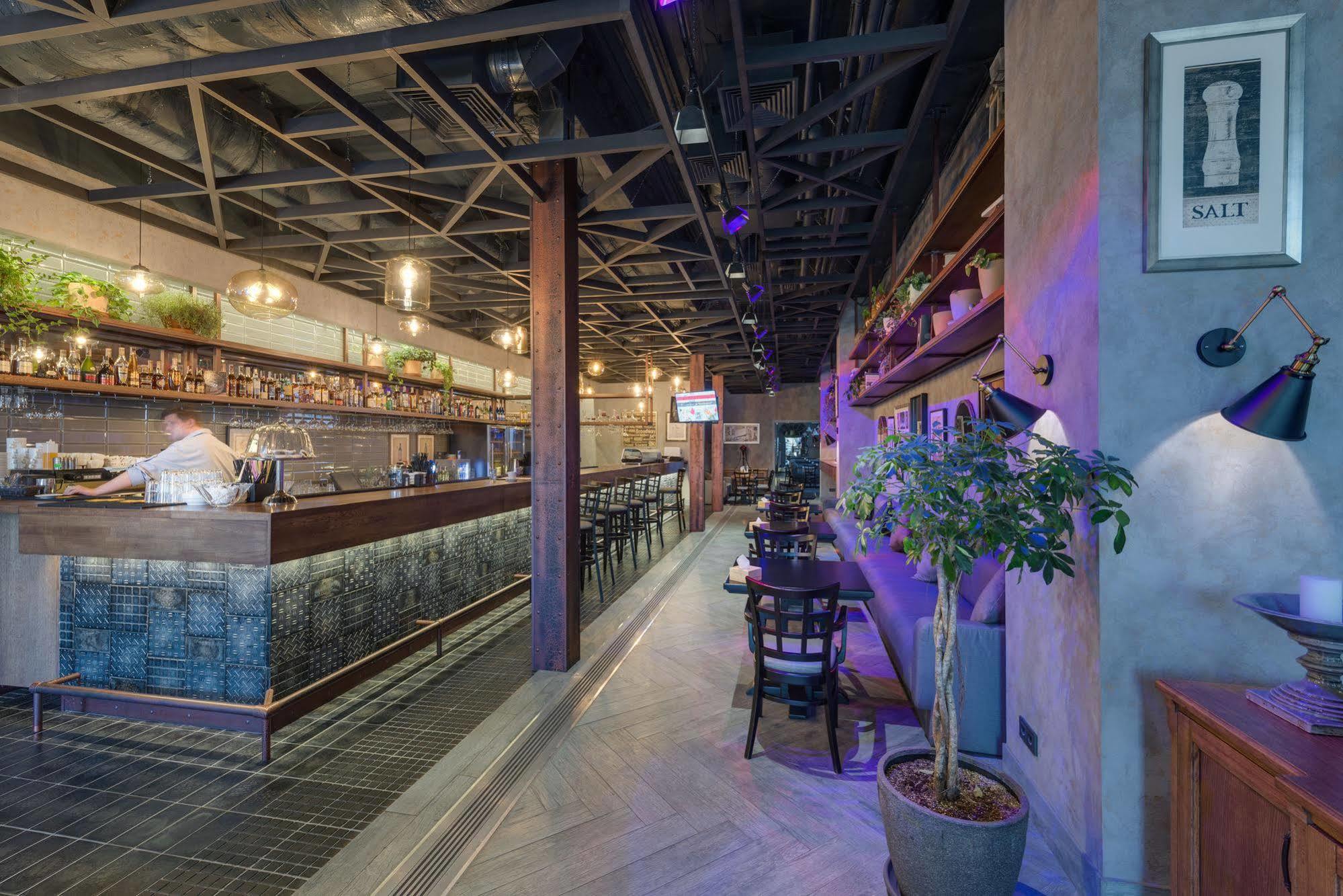 加加林旅馆 酒店
