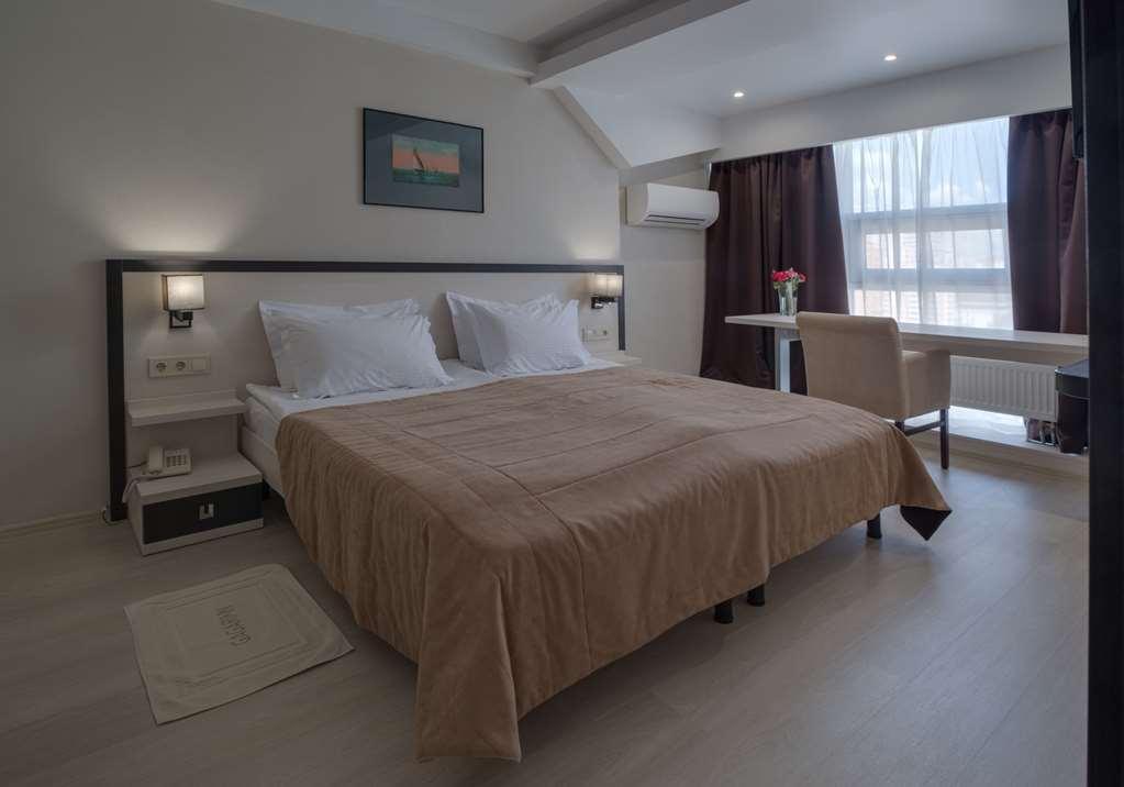 Gagarinn Hotel 4*